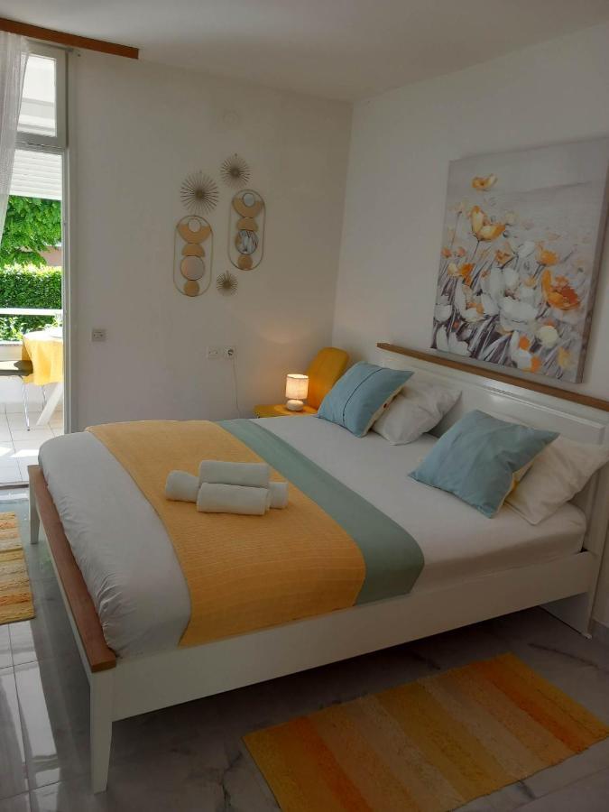 Studio Apartman Marija Petrcane Exteriér fotografie